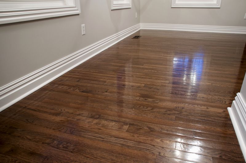 Hardwood Floor Polishing detail